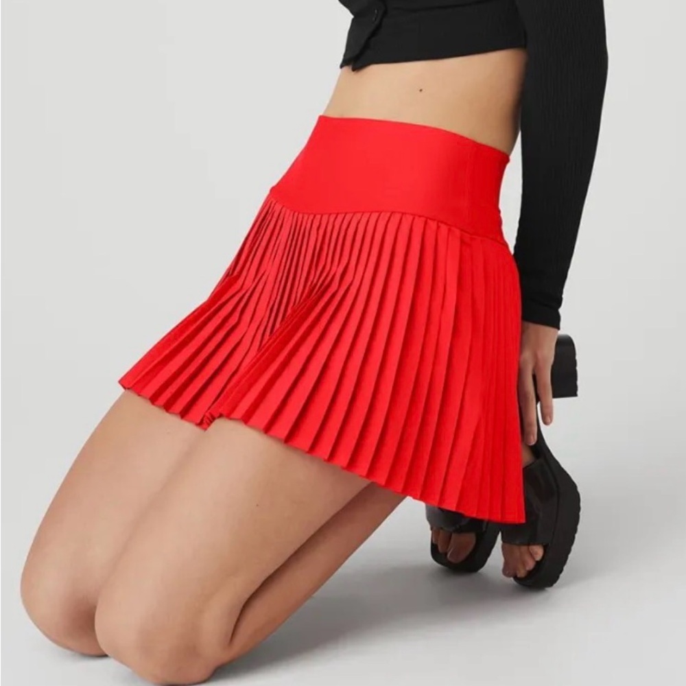 ALO Yoga Grand Slam Skirt - Picture 2 of 5